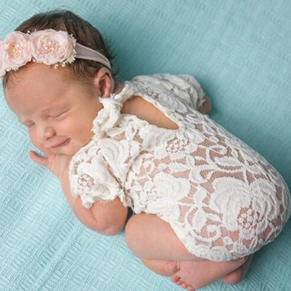 Infant Cream Lace Ruffle Romper baby Flower headband vintage inspired headband and lace petti romper newborns prop bebe foto
Infant Cream Lace Ruffle Romper baby Flower headband vintage inspired headband and lace petti romper newborns prop bebe foto