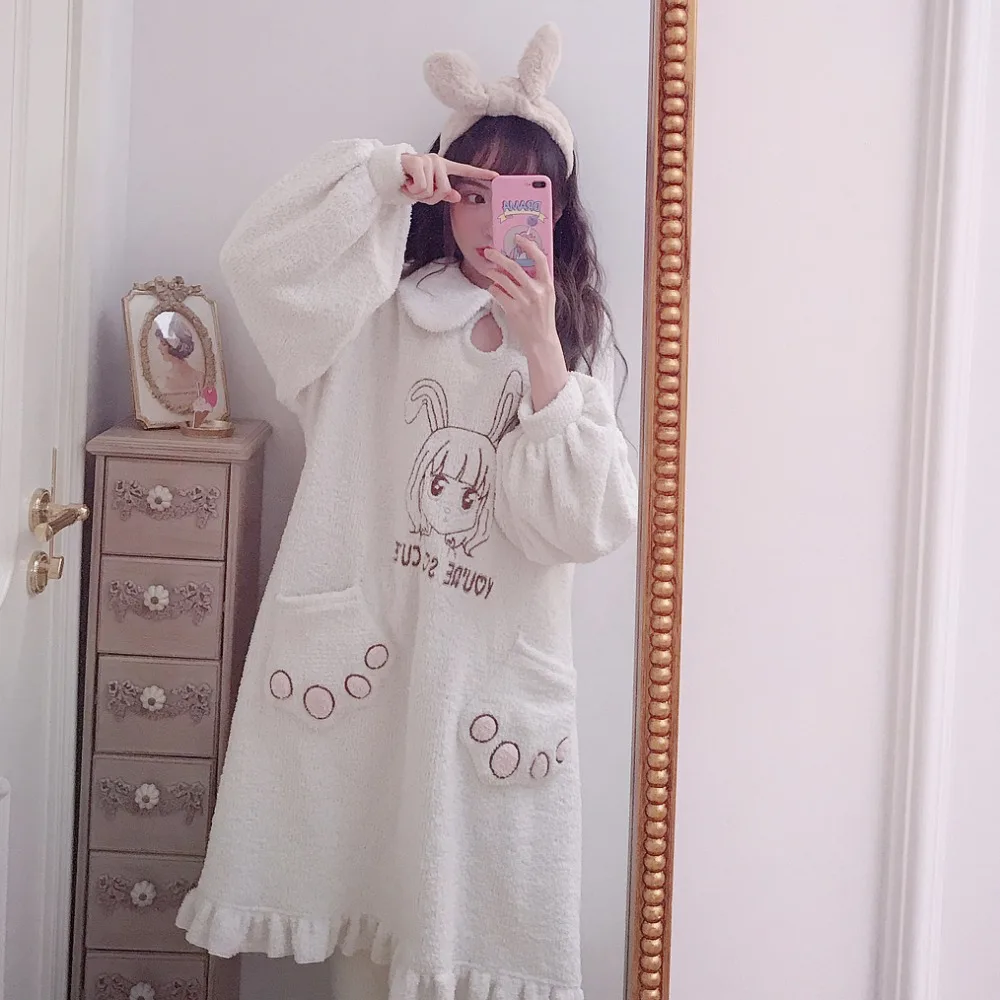 Princess sweet lolita pajamas Japanese sweet soft sister Cute Rabbit Ear Cartoon Embroidered Furry Home Clothes pajamas D1699
Princess sweet lolita pajamas Japanese sweet soft sister Cute Rabbit Ear Cartoon Embroidered Furry Home Clothes pajamas D1699