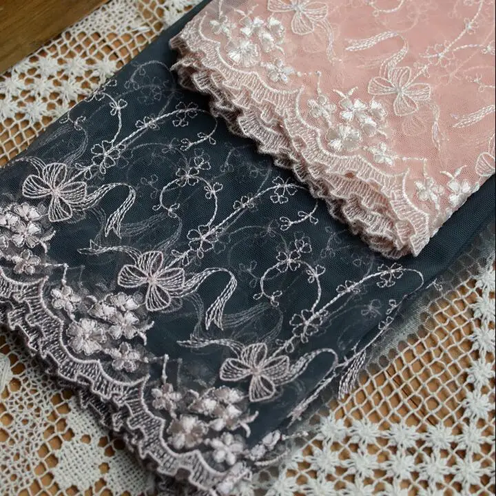 2 Meters 24cm/18.5cm Hot Sale Sewing Garment Accessories Net Lace Fabric 2017 New Embroidered Gray Pink Lace Trim
2 Meters 24cm/18.5cm Hot Sale Sewing Garment Accessories Net Lace Fabric 2017 New Embroidered Gray Pink Lace Trim