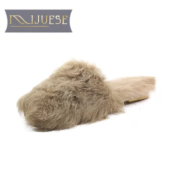 MLJUESE 2019 luxury women slippers Rabbit hair Indoor fur winter warm wool flat slippers khaki color size 34-41
MLJUESE 2019 luxury women slippers Rabbit hair Indoor fur winter warm wool flat slippers khaki color size 34-41