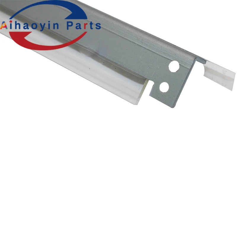 2sets ransfer Blade + cleaning blade for Xerox DCC3370 3375 4470 4475 5570 5575 7245 7345 7525 3300 7800 blade 
2sets ransfer Blade + cleaning blade for Xerox DCC3370 3375 4470 4475 5570 5575 7245 7345 7525 3300 7800 blade