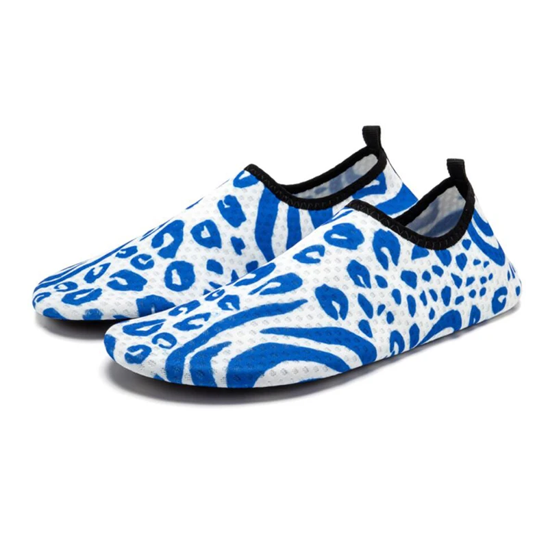 Summer Water Shoes Men Beach Aqua Shoes Woman Quick Dry Diving Swimming Socks High Quality Indoor Yoga Unisex Couple Footwear
Summer Water Shoes Men Beach Aqua Shoes Woman Quick Dry Diving Swimming Socks High Quality Indoor Yoga Unisex Couple Footwear