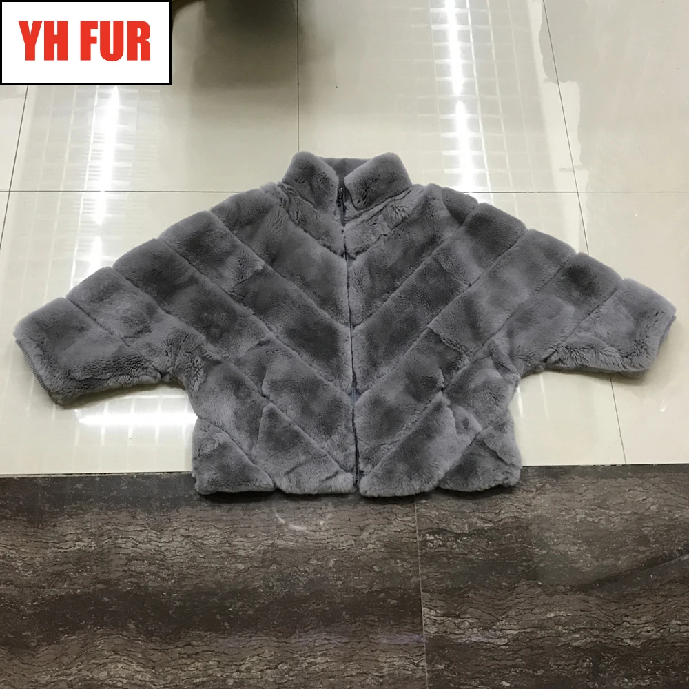 Women New Rex Rabbit Fur Bat Coat Winter Thickening Warm Female Rex Rabbit Fur Jacket 100% Natural Real Rex Rabbit Fur Outerwear
Women New Rex Rabbit Fur Bat Coat Winter Thickening Warm Female Rex Rabbit Fur Jacket 100% Natural Real Rex Rabbit Fur Outerwear