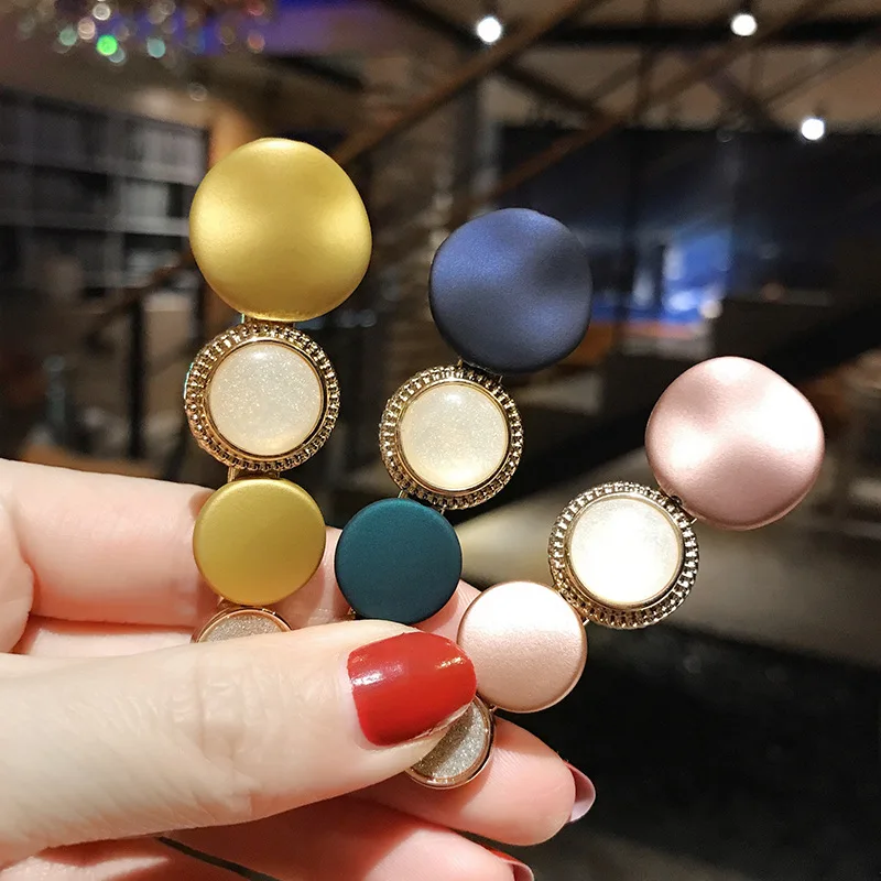 Fancygirl 2019 Round Korean Crystal Alloy Hair Clips Macaron Color Barrettes BB Pins Hairpins for Women Girls Hair Accessories
Fancygirl 2019 Round Korean Crystal Alloy Hair Clips Macaron Color Barrettes BB Pins Hairpins for Women Girls Hair Accessories