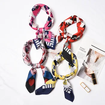 2019 explosion models small squares wild fresh simple silk scarf fashion casual scarf ladies small scarf wild scarf
2019 explosion models small squares wild fresh simple silk scarf fashion casual scarf ladies small scarf wild scarf