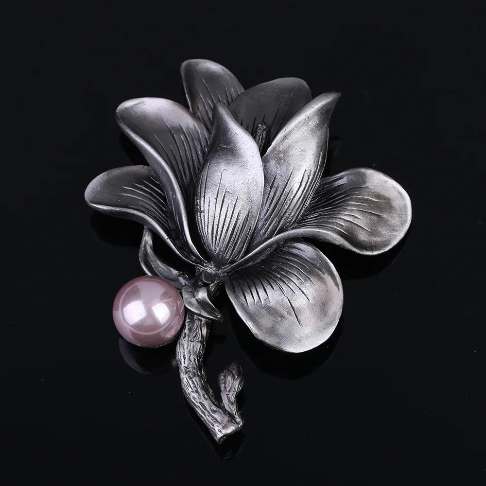 i-Remiel High-end Original Exaggerated Flower Brooch Pin Retro Palace Pearl Brooches for Women and Men Scarf Buckle Accessories
i-Remiel High-end Original Exaggerated Flower Brooch Pin Retro Palace Pearl Brooches for Women and Men Scarf Buckle Accessories