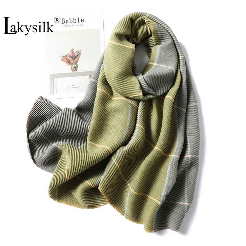 Top Quality Plaid Women Scarf Winter Thick Pleated Patwork Soft Warm Pashmina Scarves Female Cashmere New Style Shawls Wraps
Top Quality Plaid Women Scarf Winter Thick Pleated Patwork Soft Warm Pashmina Scarves Female Cashmere New Style Shawls Wraps