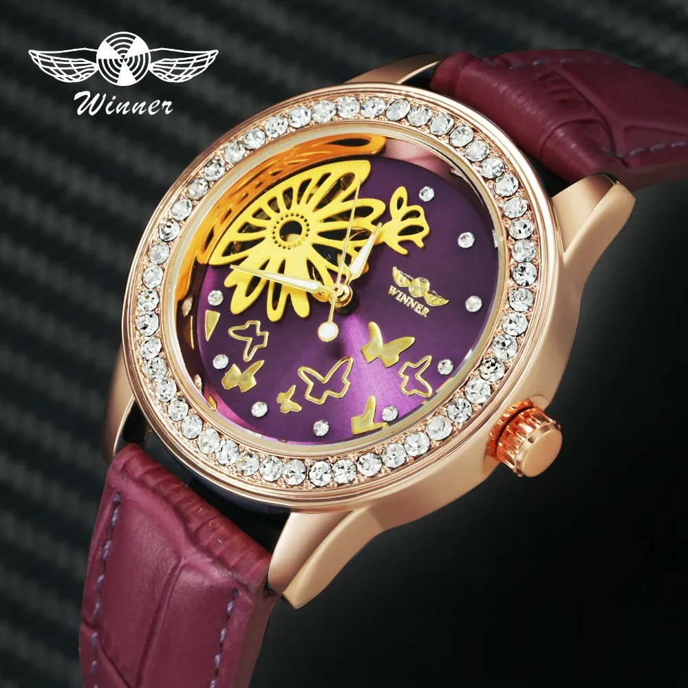 WINNER Fashion Vintage Mechanical Woman Watch Purple Leather Strap Flower Pattern Unique Design Business Ladies Wristwatches
WINNER Fashion Vintage Mechanical Woman Watch Purple Leather Strap Flower Pattern Unique Design Business Ladies Wristwatches