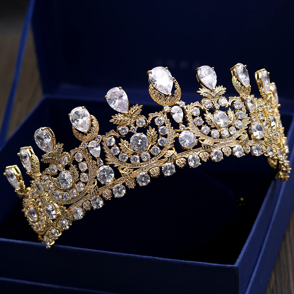 Luxurious Cubic Zirconia Crown Tiara AAA Zircon Stone Baroque Queen Coronet Headband Hair Jewelry Wedding Party Headpiece Gifts
Luxurious Cubic Zirconia Crown Tiara AAA Zircon Stone Baroque Queen Coronet Headband Hair Jewelry Wedding Party Headpiece Gifts