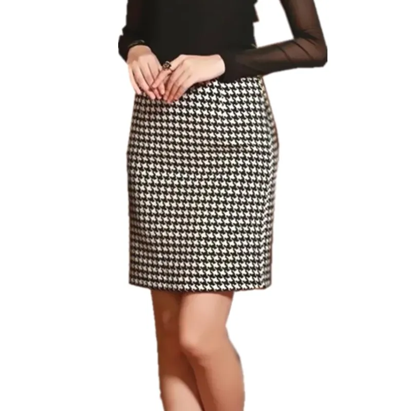 2019 Autumn Winter Women Skirt Fashion Female Elegant High Waist Plaid Skirt Plus Size Straight Skirt Skirts Women J386
2019 Autumn Winter Women Skirt Fashion Female Elegant High Waist Plaid Skirt Plus Size Straight Skirt Skirts Women J386
