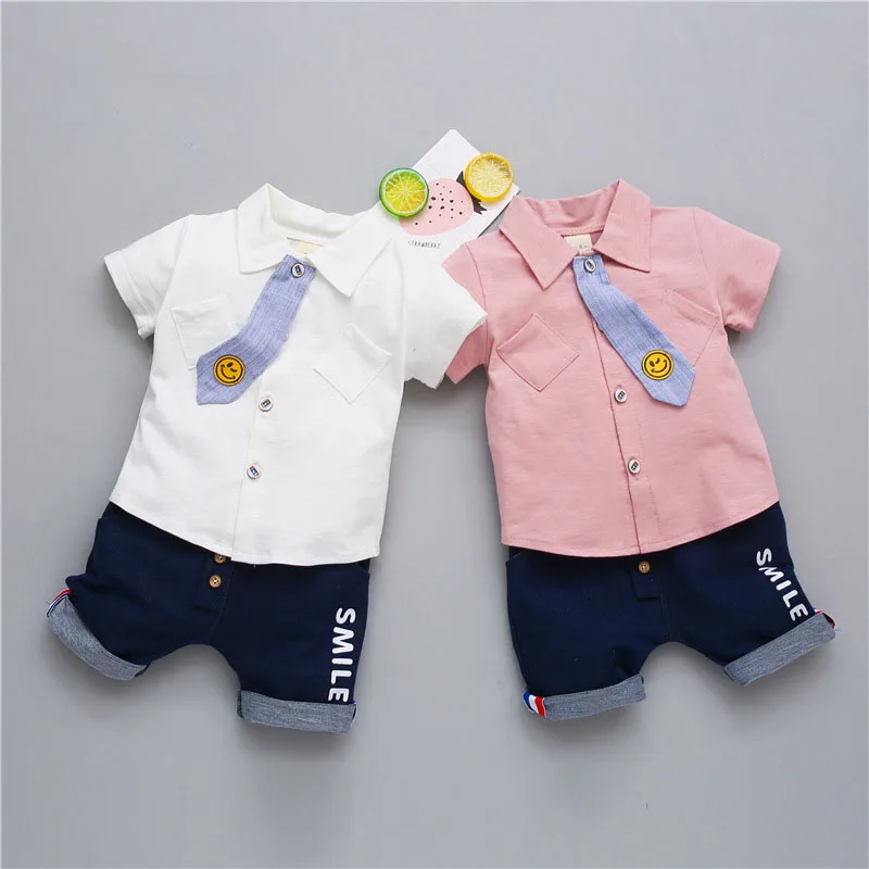 2019 Summer Baby Boy Clothing Set Turn-Down Collar T-shirt With Tie+Short Pant Children Boys Clothes 2pcs Suit For 1-3Y Kids
2019 Summer Baby Boy Clothing Set Turn-Down Collar T-shirt With Tie+Short Pant Children Boys Clothes 2pcs Suit For 1-3Y Kids