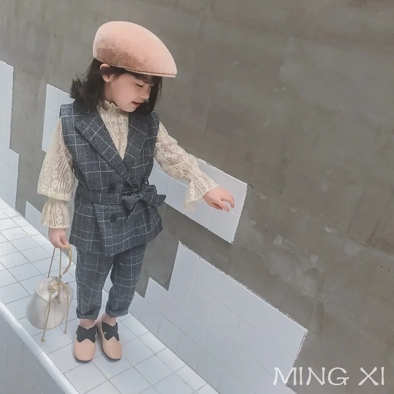 2018 autumn new children's clothing girls suit children casual suit vest with pants two-piece sets girls
2018 autumn new children's clothing girls suit children casual suit vest with pants two-piece sets girls