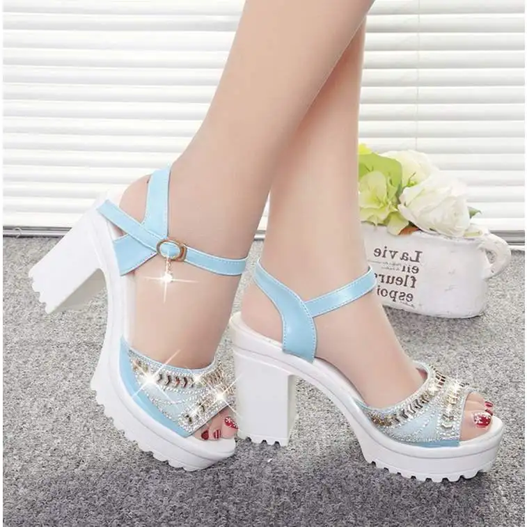 2019New thick with sandals female summer diamond fish mouth thick bottom muffin waterproof platform with high EUR35-40
2019New thick with sandals female summer diamond fish mouth thick bottom muffin waterproof platform with high EUR35-40