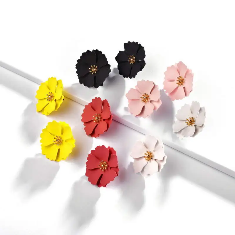 Fashion Plant Metal Women Stud Earrings Sweet Paint Metal Alloy Flower Earrings Youth Simple Jewelry Girls Gift
Fashion Plant Metal Women Stud Earrings Sweet Paint Metal Alloy Flower Earrings Youth Simple Jewelry Girls Gift