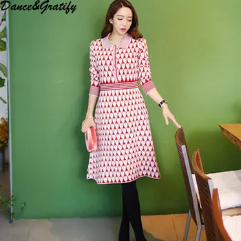Chic Heart Pattern Jumper 2018 New Autumn Women Office Work Sweater Dress Pullover Turn-diwn Collar Long Midi Knitting Vestido
Chic Heart Pattern Jumper 2018 New Autumn Women Office Work Sweater Dress Pullover Turn-diwn Collar Long Midi Knitting Vestido