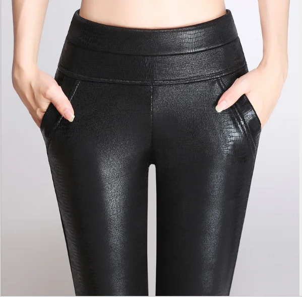 2019 Women Plus Size High Waist Crocodile Pattern Trousers Black Stretch Pu Leggings Solid Warm Fleece Leather Pencil Pant PV242
2019 Women Plus Size High Waist Crocodile Pattern Trousers Black Stretch Pu Leggings Solid Warm Fleece Leather Pencil Pant PV242