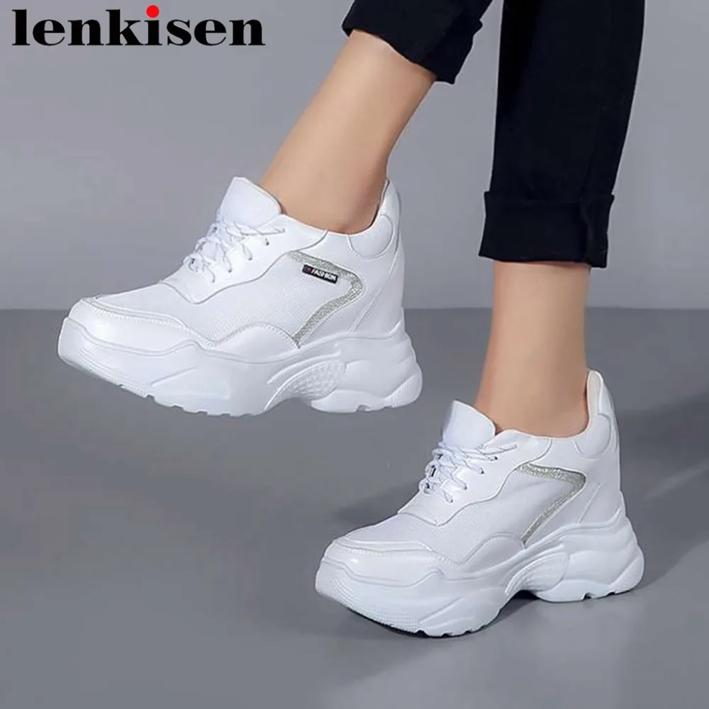 Concise style solid natural leather super high bottom waterproof shallow lace up vulcanized well-ventilated casual shoes L16
Concise style solid natural leather super high bottom waterproof shallow lace up vulcanized well-ventilated casual shoes L16