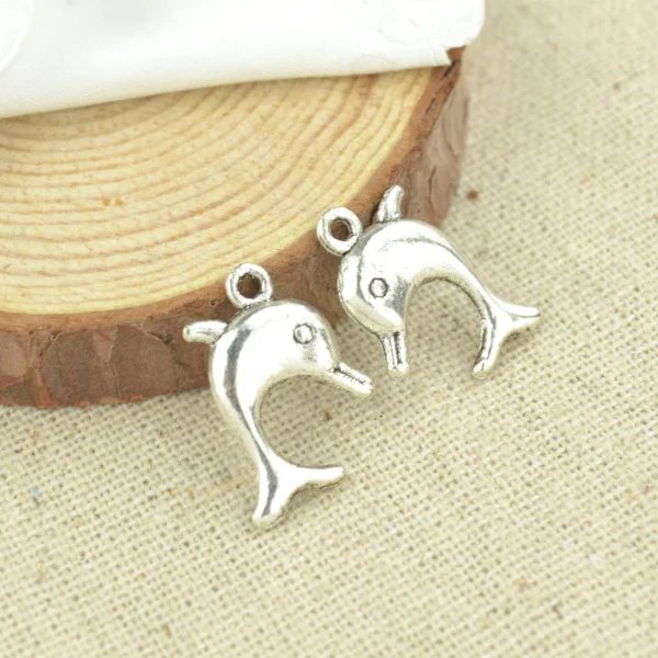 High quality 20pcs metal antique silver Plated dolphin charms for DIY jewelry making 18*13mm 2488
High quality 20pcs metal antique silver Plated dolphin charms for DIY jewelry making 18*13mm 2488