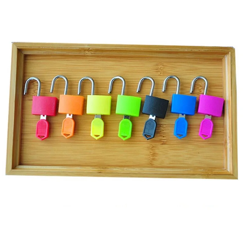 Montessori teaching aids unlocked set 7 colors sensory Montessori early childhood children's family set with tray
Montessori teaching aids unlocked set 7 colors sensory Montessori early childhood children's family set with tray