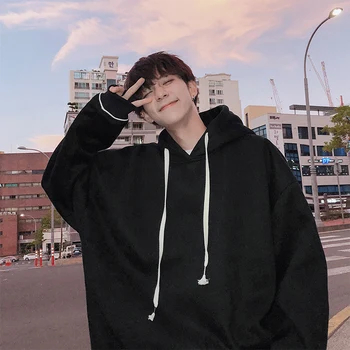 Autumn New Men's Casual Fashion Long-sleeved Temperament Loose Wild Personality Solid Color Cotton Youth Hooded Pullover
Autumn New Men's Casual Fashion Long-sleeved Temperament Loose Wild Personality Solid Color Cotton Youth Hooded Pullover