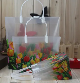 Free shipping HIGH QUALITY! wholesale 30pcs/lot Big 23*10*25cm Tulip Design PP material Gift bag,Cosmetics&wedding gift packing
Free shipping HIGH QUALITY! wholesale 30pcs/lot Big 23*10*25cm Tulip Design PP material Gift bag,Cosmetics&wedding gift packing