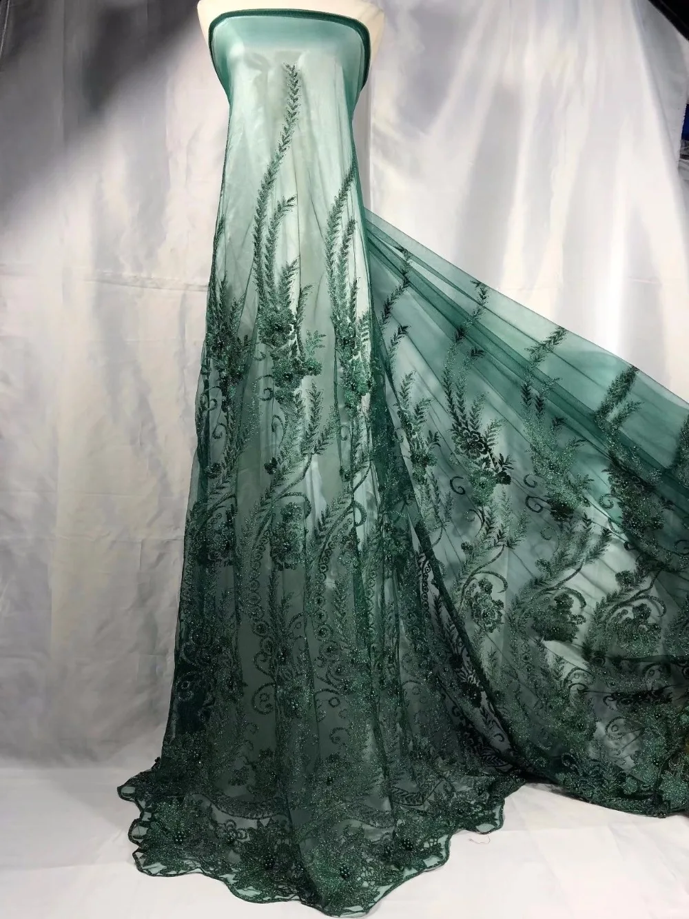 New Arrival African Guipure Material Dark green Nigeria French Lace Chemical Fabric High Quality With beads Lace Fabric
New Arrival African Guipure Material Dark green Nigeria French Lace Chemical Fabric High Quality With beads Lace Fabric