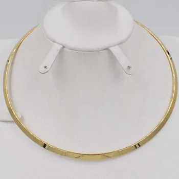 New High Quality Dubai gold Necklace earrings Jewelry set for women Nigerian Wedding African fashion Jewelry
New High Quality Dubai gold Necklace earrings Jewelry set for women Nigerian Wedding African fashion Jewelry