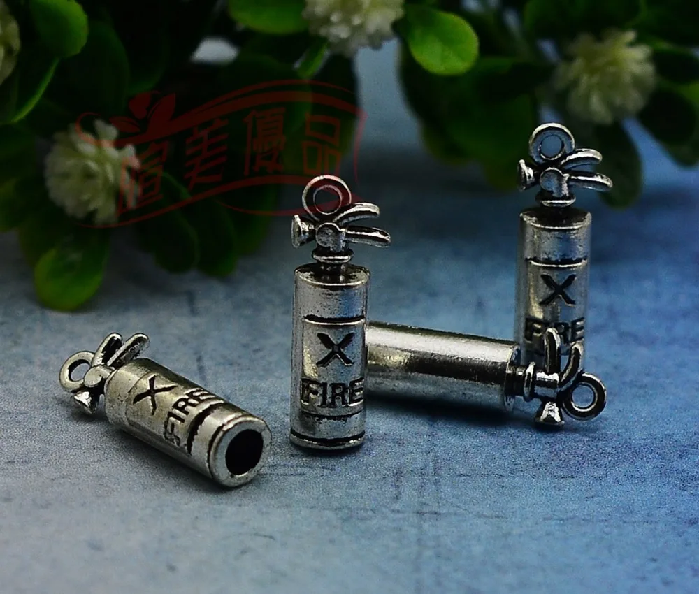 20pcs/Lot--23x6x6mm Antique Silver Plated Fire Extinguisher Charms Pendants For Diy Supplies Jewelry Making Keychain Accessories
20pcs/Lot--23x6x6mm Antique Silver Plated Fire Extinguisher Charms Pendants For Diy Supplies Jewelry Making Keychain Accessories