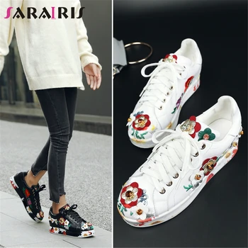 SARAIRIS 2019 Spring Brand Big Size 33-39 Genuine Leather Women Sneakers Ladies Flowers Flats Casual Platform Shoes Woman
SARAIRIS 2019 Spring Brand Big Size 33-39 Genuine Leather Women Sneakers Ladies Flowers Flats Casual Platform Shoes Woman