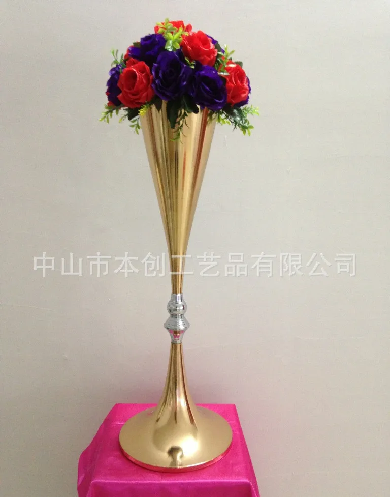 70 cm double golden horn road lead wedding runway road/flower vase/wedding centerpiece/wedding decor
70 cm double golden horn road lead wedding runway road/flower vase/wedding centerpiece/wedding decor