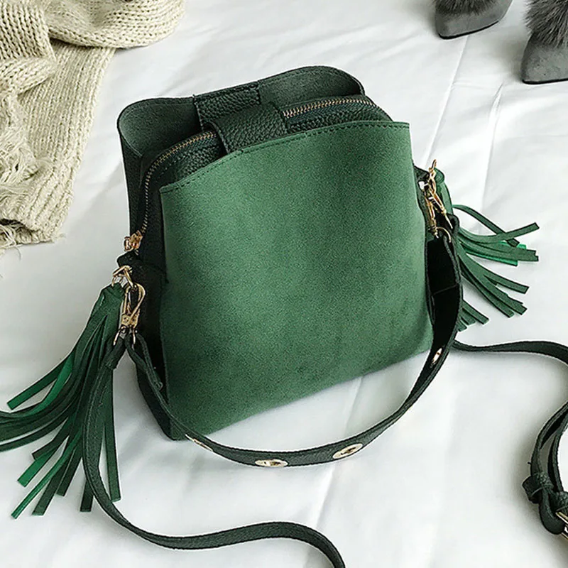 2019 Fashion Scrub Women Bucket Bag Vintage Tassel Messenger Bag High Quality Retro Shoulder Bag Simple Crossbody Bag Tote
2019 Fashion Scrub Women Bucket Bag Vintage Tassel Messenger Bag High Quality Retro Shoulder Bag Simple Crossbody Bag Tote
