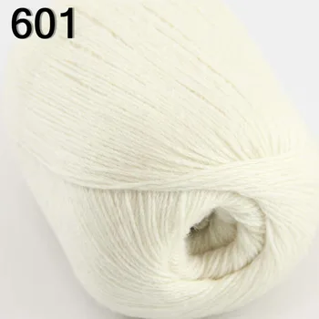 High quality 100% pure cashmere luxury warm soft hand-knitting yarn White 233-01
High quality 100% pure cashmere luxury warm soft hand-knitting yarn White 233-01