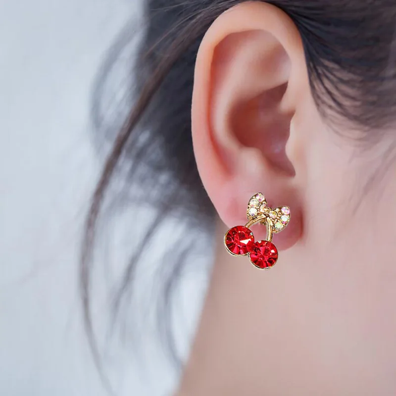 Korean Fashion Rhinestone Red Cherry Stud Earrings For Women Girl small Cute Flower Earrings Clothing Jewelry
Korean Fashion Rhinestone Red Cherry Stud Earrings For Women Girl small Cute Flower Earrings Clothing Jewelry