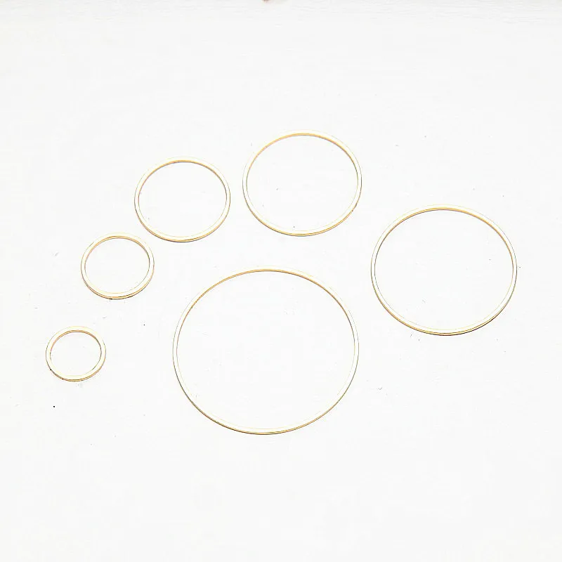 50pcs/lot Pure Copper Gold Silver color Round Jewelry Accessories new Contract Geometric Earrings Pendants diy Making&Finding
50pcs/lot Pure Copper Gold Silver color Round Jewelry Accessories new Contract Geometric Earrings Pendants diy Making&Finding