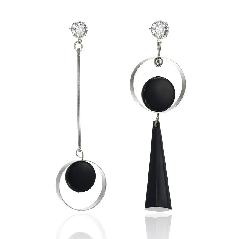 Fashionable Korean Geometric Long Asymmetry Rhinestone Earrings Circle Acrylic Earrings 2019 New women Earrings Jewelry
Fashionable Korean Geometric Long Asymmetry Rhinestone Earrings Circle Acrylic Earrings 2019 New women Earrings Jewelry