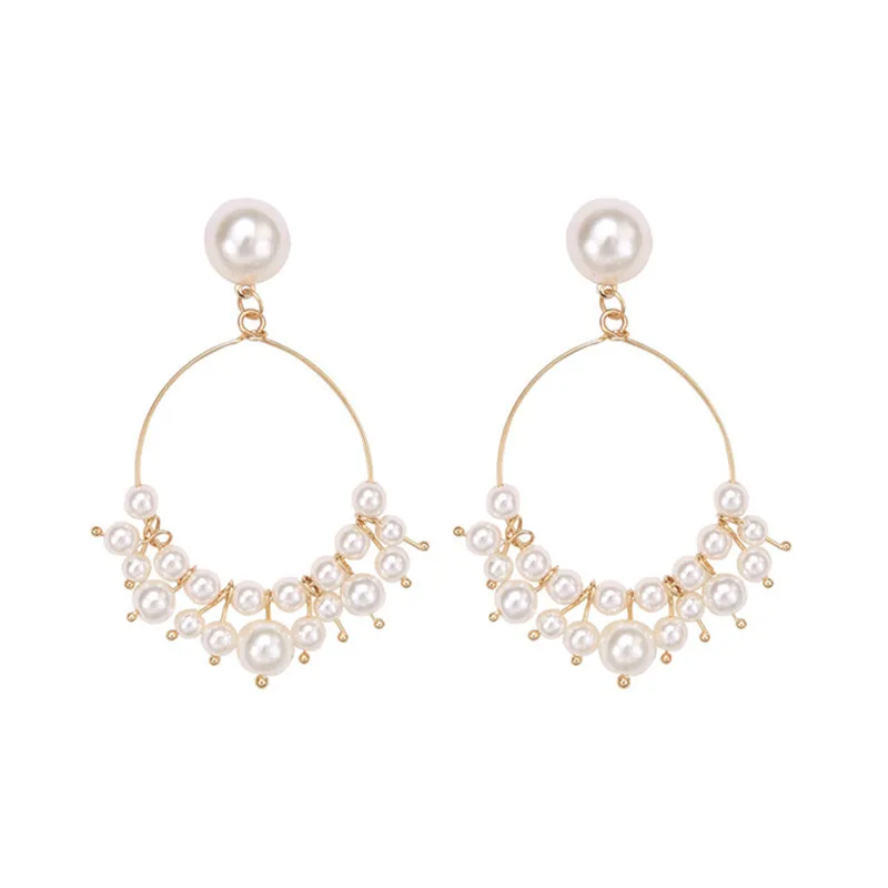 Fashion pearl tassel female earrings Pop hit women jewelry pearl fashion earrings women jewelry Popular pearl tassel earrings
Fashion pearl tassel female earrings Pop hit women jewelry pearl fashion earrings women jewelry Popular pearl tassel earrings
