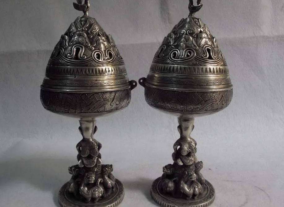 Tibet buddhism temple white bronze silver foo dog Lanterns censer incense burner
Tibet buddhism temple white bronze silver foo dog Lanterns censer incense burner