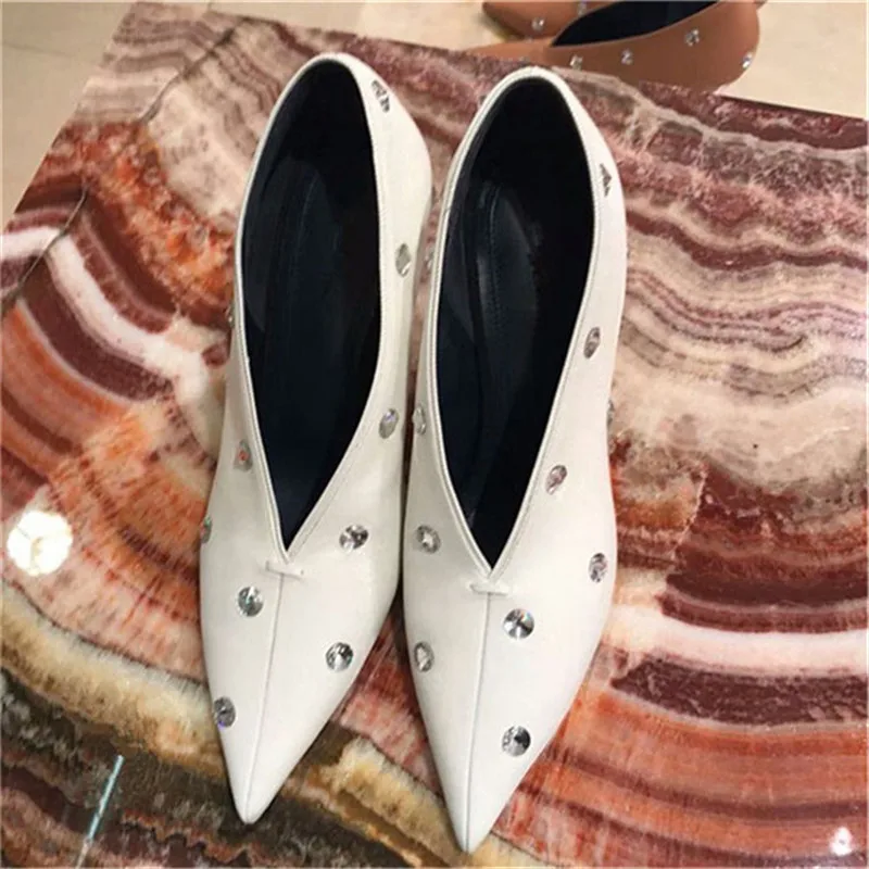 19SS Open Vamp Crystal Shallow Pumps Sexy Pointy Toe Spike High Heels Dress Shoes Slip On Mules Deep V Soft Casual Woman Shoes
19SS Open Vamp Crystal Shallow Pumps Sexy Pointy Toe Spike High Heels Dress Shoes Slip On Mules Deep V Soft Casual Woman Shoes