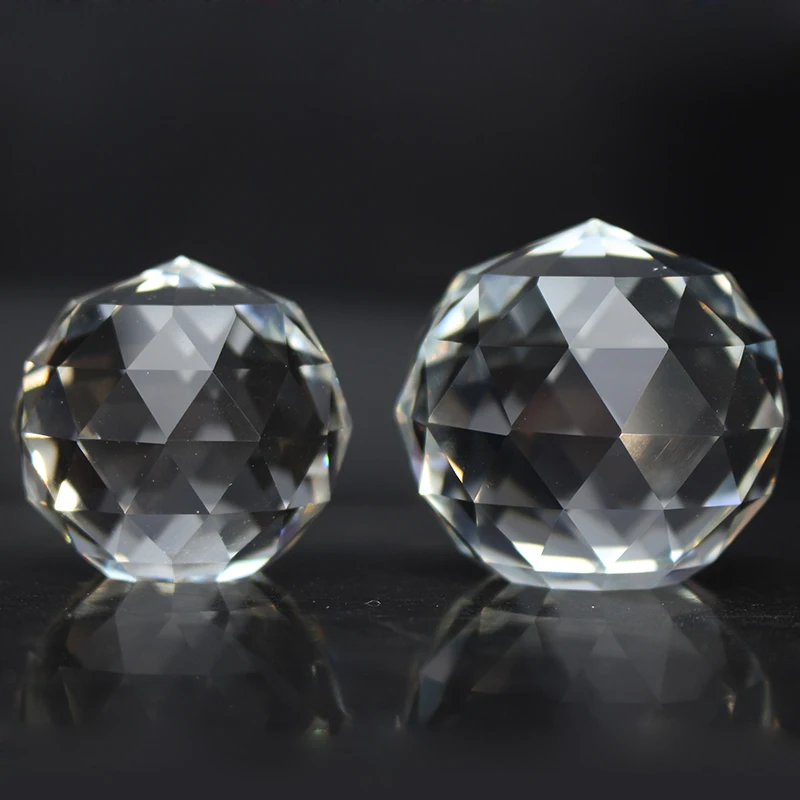 Quartz Crystal Glass Faceted Ball Paperweight Feng Shui Crystals Balls Figurine Kristal Craft Home Decoration
Quartz Crystal Glass Faceted Ball Paperweight Feng Shui Crystals Balls Figurine Kristal Craft Home Decoration