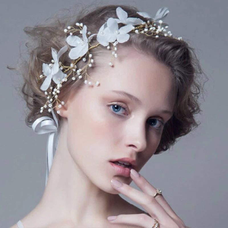 Crystal Pearl Hairband Wedding Bridal Crown Hair Decoration Ornaments Jewelry For Brides Women's Hair Accessories Headdress
Crystal Pearl Hairband Wedding Bridal Crown Hair Decoration Ornaments Jewelry For Brides Women's Hair Accessories Headdress