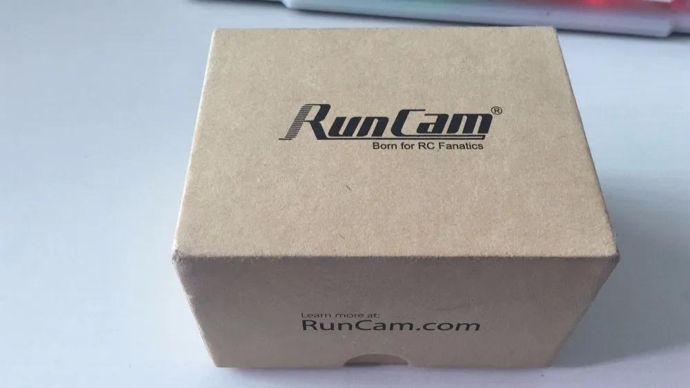 Runcam SKY Plus RunCam 600TVL silber Mini Metal Casing FPV Camera for RC Multicopter
Runcam SKY Plus RunCam 600TVL silber Mini Metal Casing FPV Camera for RC Multicopter