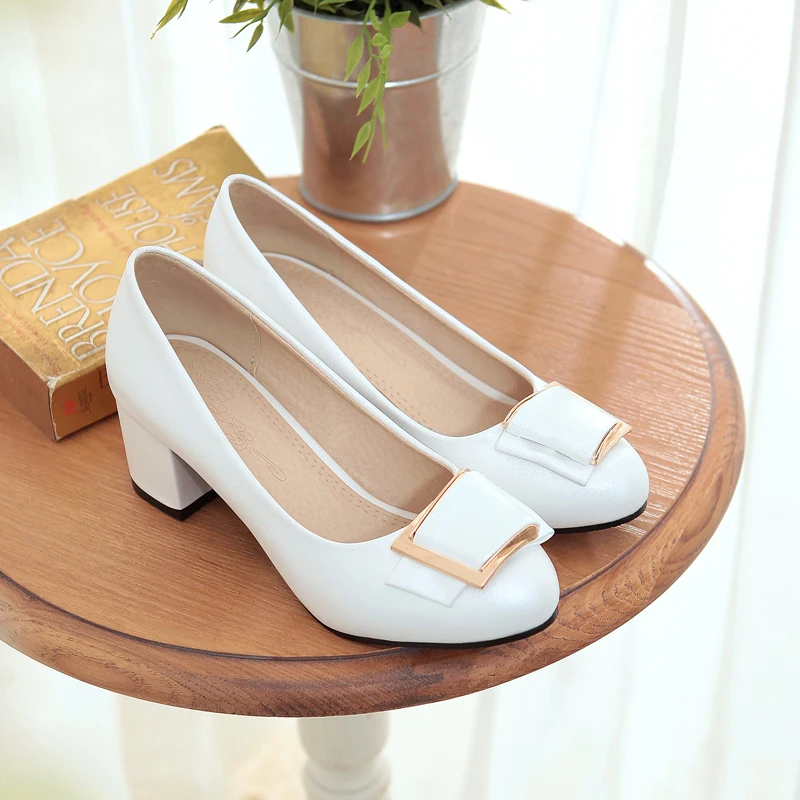 New 2016 spring summer medium heel shoes woman pumps zapatos mujer thick heel shoes ladies pumps women's shoes big size 34-43
New 2016 spring summer medium heel shoes woman pumps zapatos mujer thick heel shoes ladies pumps women's shoes big size 34-43