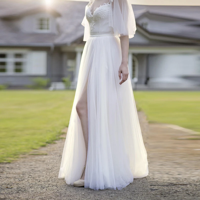 Graceful Soft Tulle Long Bridal Skirt with High Slit Full Length 4 Layers Wedding Tulle Skirt Tutu Saia Custom Made As Requested
Graceful Soft Tulle Long Bridal Skirt with High Slit Full Length 4 Layers Wedding Tulle Skirt Tutu Saia Custom Made As Requested