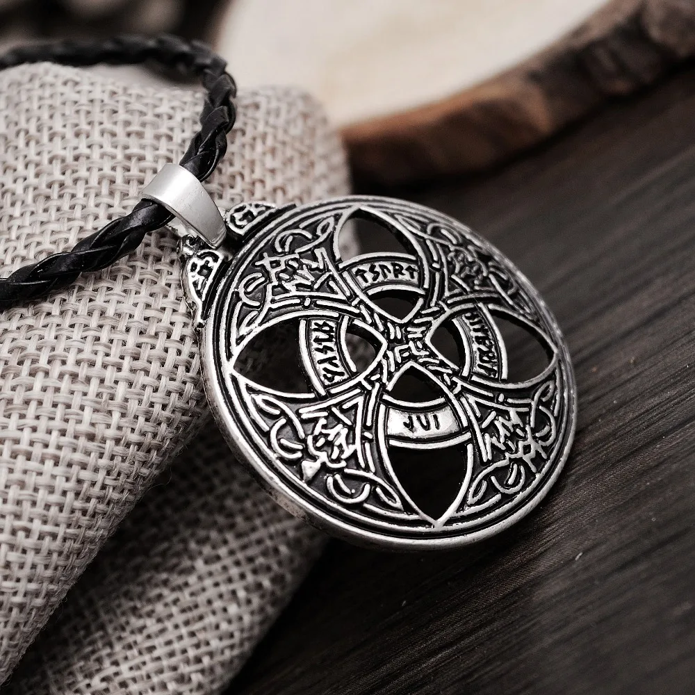 

1pcs Vinkings Pendant Necklace Large Celttic Knot Love Pendant Viking Norse RUNE Pendant Necklace Wiccan Pagan Asatru Jewelry