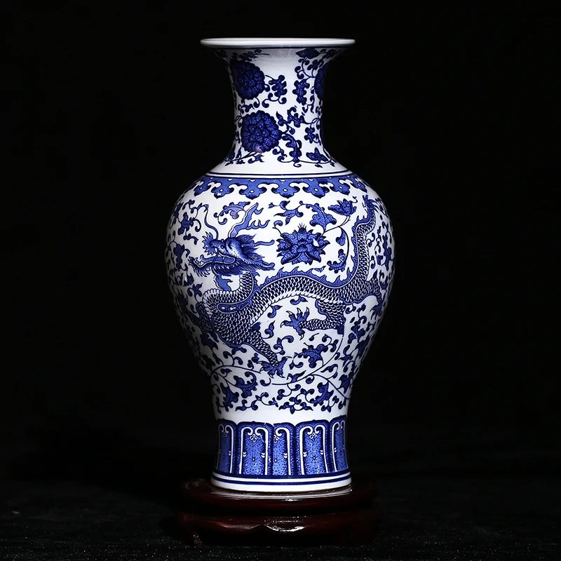 Jingdezhen Ceramic Antique Blue And White Porcelain Dragon Pattern Vase Home Decoration Modern Handicraft Living Room Decoration
Jingdezhen Ceramic Antique Blue And White Porcelain Dragon Pattern Vase Home Decoration Modern Handicraft Living Room Decoration