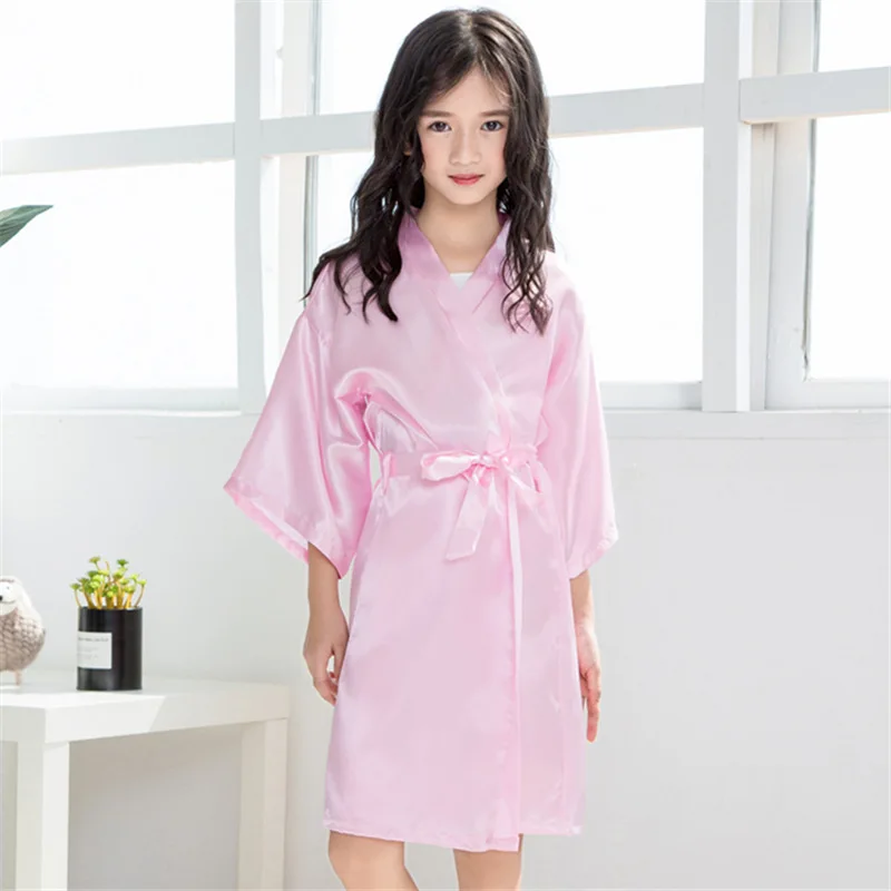 Kids Silk Bathrobe Baby Bath Robes Nightgown 2019 Spring Autumn Baby Little Girls Children's Pajamas Bathrobes Towel Robe
Kids Silk Bathrobe Baby Bath Robes Nightgown 2019 Spring Autumn Baby Little Girls Children's Pajamas Bathrobes Towel Robe