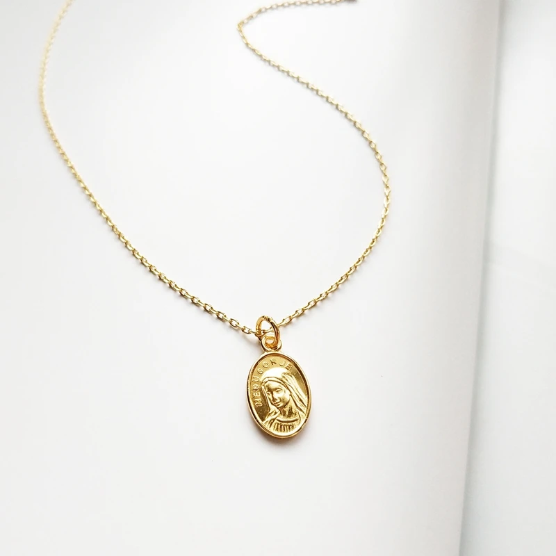 925 sterling silver Maria oval necklace gold simple fashion Maria oval card pendant necklace for women silver 925 jewelry gift
925 sterling silver Maria oval necklace gold simple fashion Maria oval card pendant necklace for women silver 925 jewelry gift