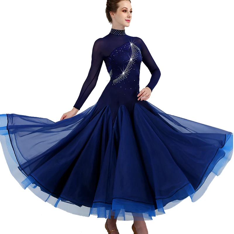 Women Shiny Rhinestone Sexy Long Dress Latin Dance Adult Modern Dance Tango Waltz Dinner Big Weft Tail Hollow Back Evening D
Women Shiny Rhinestone Sexy Long Dress Latin Dance Adult Modern Dance Tango Waltz Dinner Big Weft Tail Hollow Back Evening D