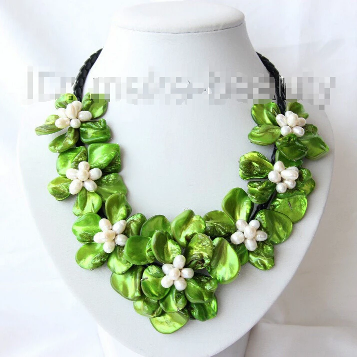 Free shipping >>>>>>classic white baroque freshwater pearl green shell flower leather necklace h1850
Free shipping >>>>>>classic white baroque freshwater pearl green shell flower leather necklace h1850