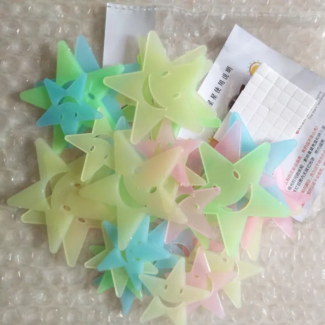 Three-Color Mixing Stars Glow In The Dark Luminous Fluorescent Wall Stickers Living Home Decor For Kids Rooms
Three-Color Mixing Stars Glow In The Dark Luminous Fluorescent Wall Stickers Living Home Decor For Kids Rooms